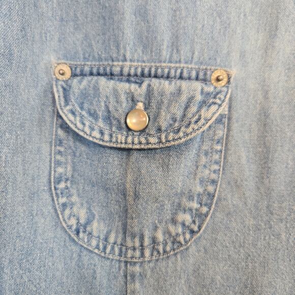 Regatta Women's Short Sleeve Full Button Front Light Blue Washed Denim Shirt - Picture 7 of 11